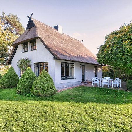 Reetdachhaus Mit Grossem Garten Und Kamin Marlow Exterior photo
